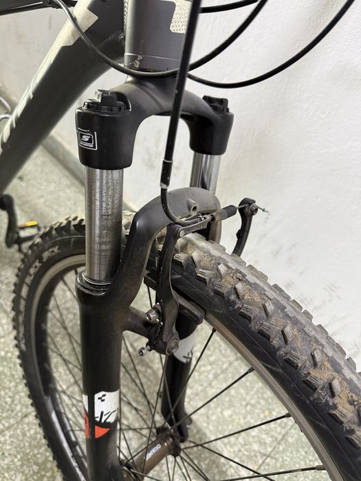 Bicicleta Cube Aim roti 26’