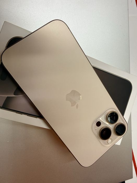 iPhone 16 Pro Max Desert 256 Отличен !