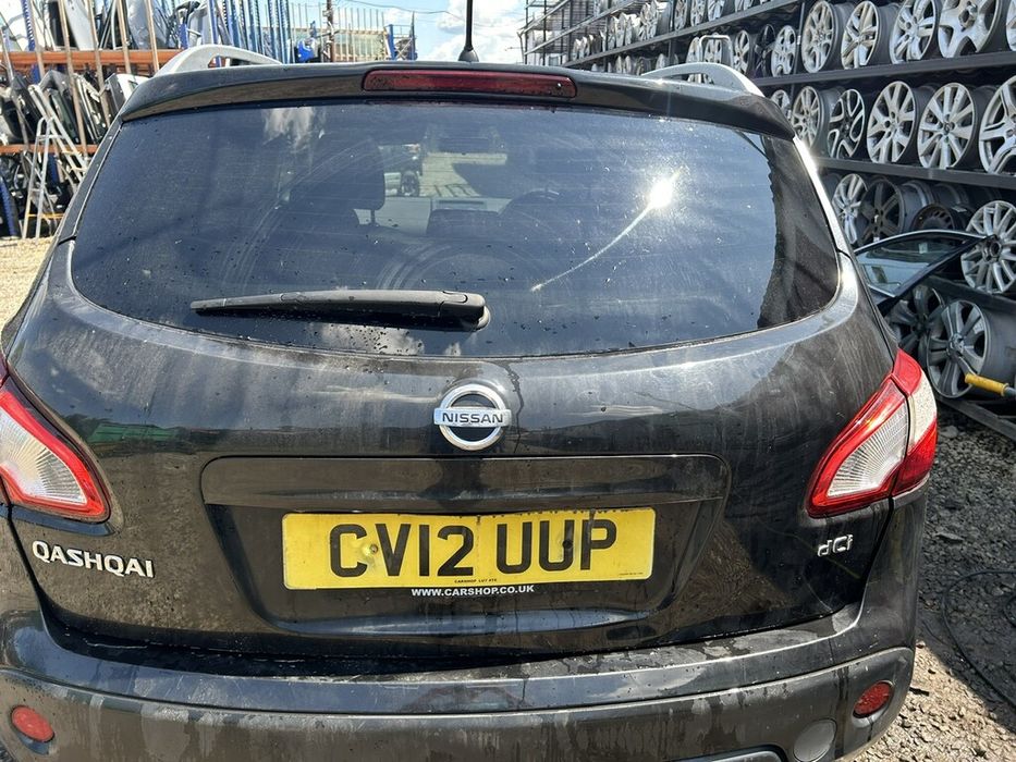 Haion Cu Luneta Nissan Qashqai Facelift 2010 - 2013 SUV 4 Usi Enigma Black Z11 (1580) Garantie