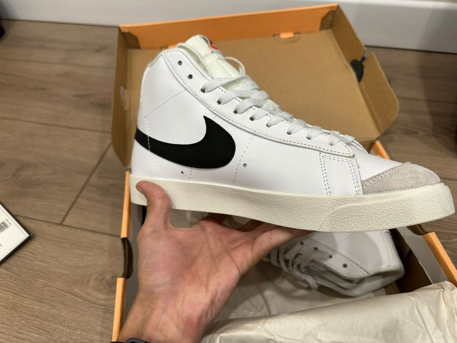 Продам кроссовки Nike Blazer