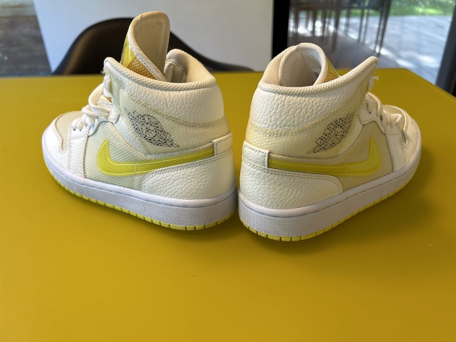Nike Air Jordan 1