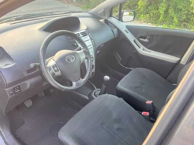 Toyota Yaris 1.4 D-4D нов внос
