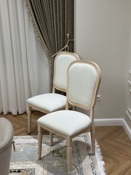 Прокат : стол, стул и посуда