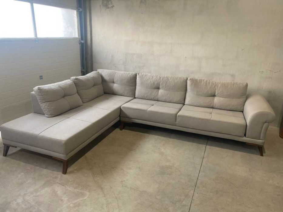 Разтегателен ъглов диван – 300×220 см, висок клас