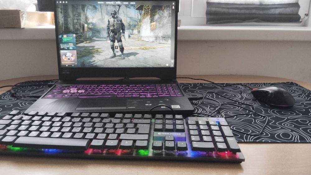 Продам ноут 230000