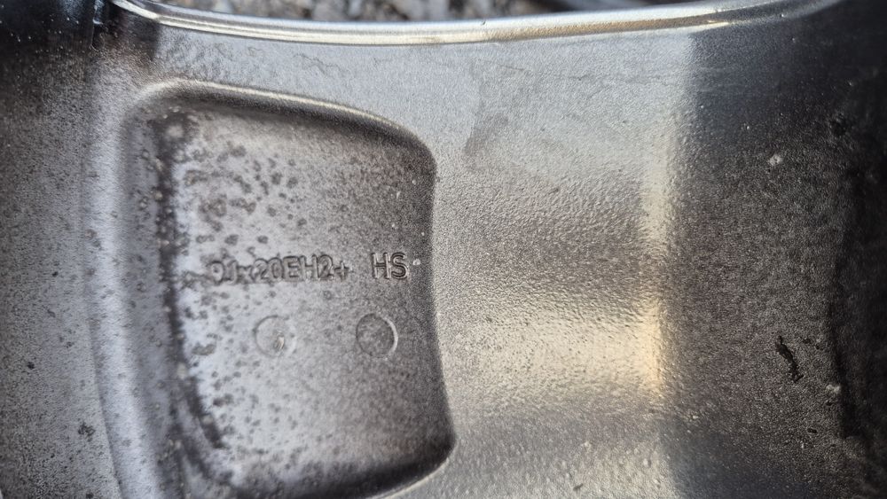 Джанти Dezent 5/139.7 Dodge 5x139.7
