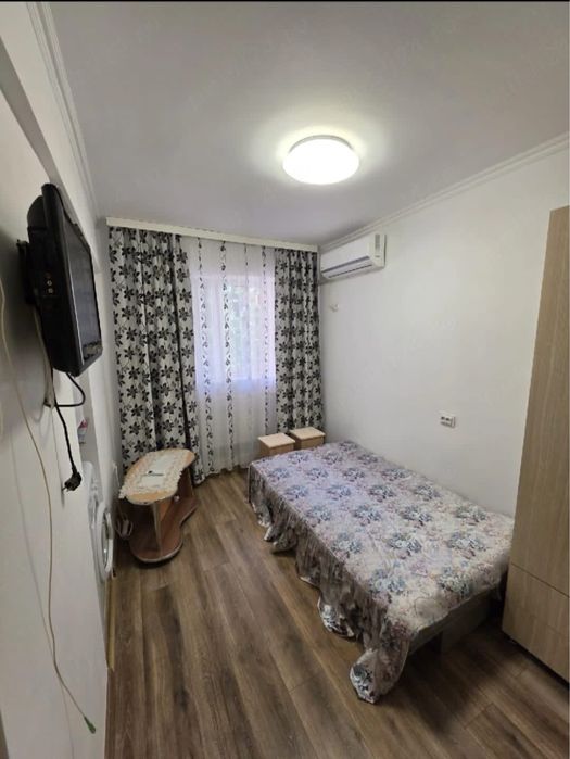 Închiriez garsonieră