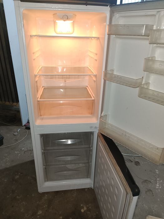 Холодильник елджи