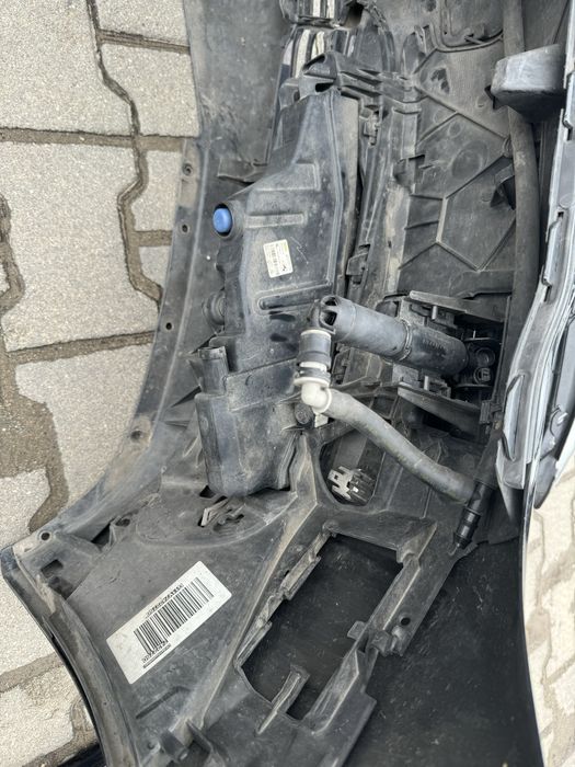 Оригинални Фарове Стопове Преден Капак Предни Калници BMW 7 G11 G12