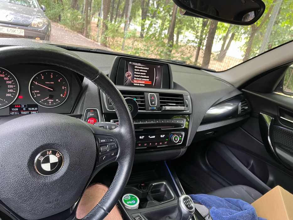 Navigatie android BMW F20 seria 1 Carplay Waze YouTube GPS