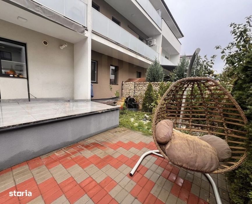 Apartament 3 camere, 53 mp, zona Sasar