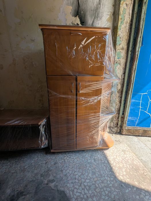 Мебели от масивно дърво