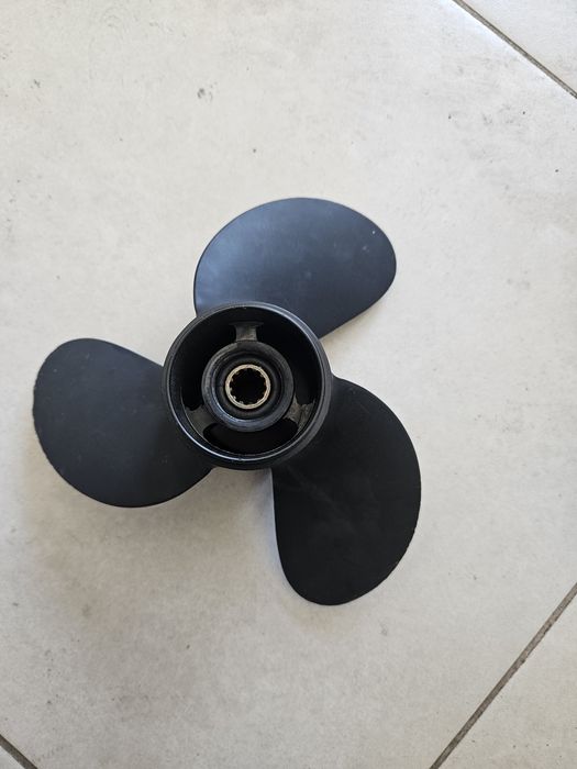 Продавам пропелер