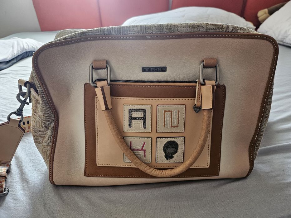 Дамска чанта Anekke