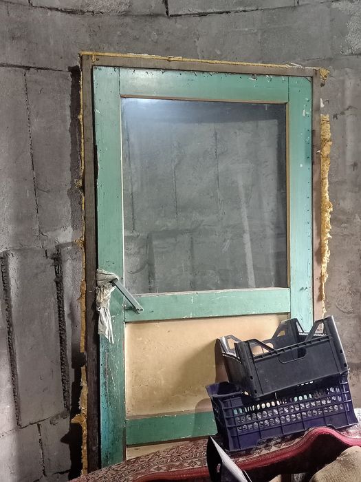 Двери цельнодеревянные