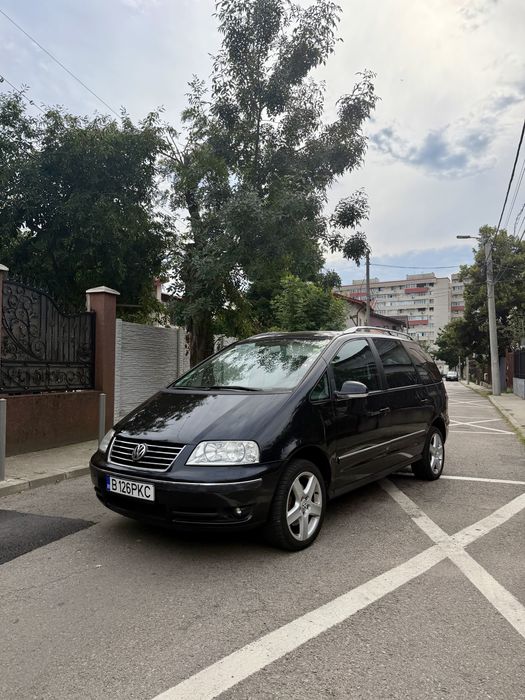 VOLKSWAGEN Sharan 2009