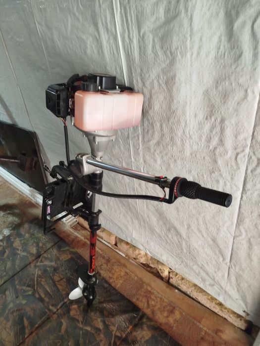 Лодочный мотор новый