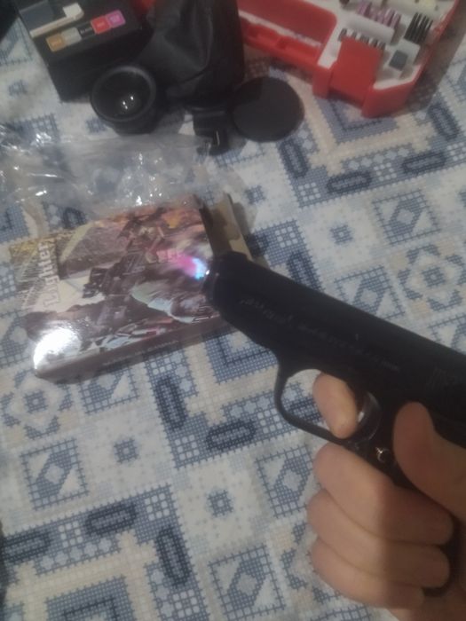 Пистолет зажигалк