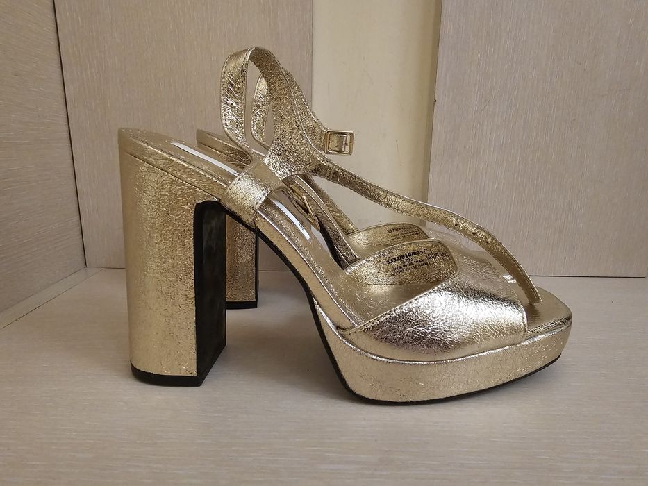 Сандали Zara 39 златисти