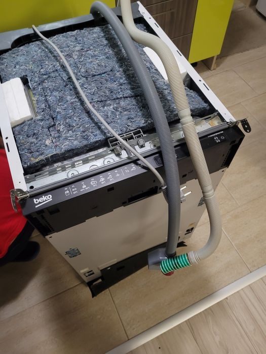 Съдомиялна Beko за части