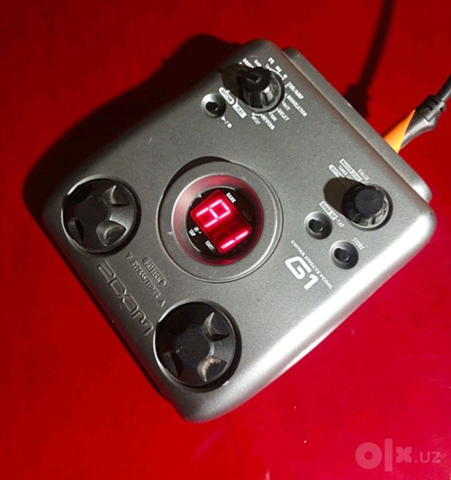 Гитарный процессор ZOOM G 1