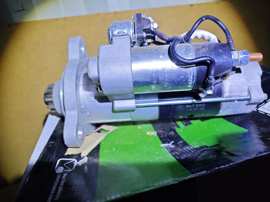 Стартер и генератор КамАЗ  новый