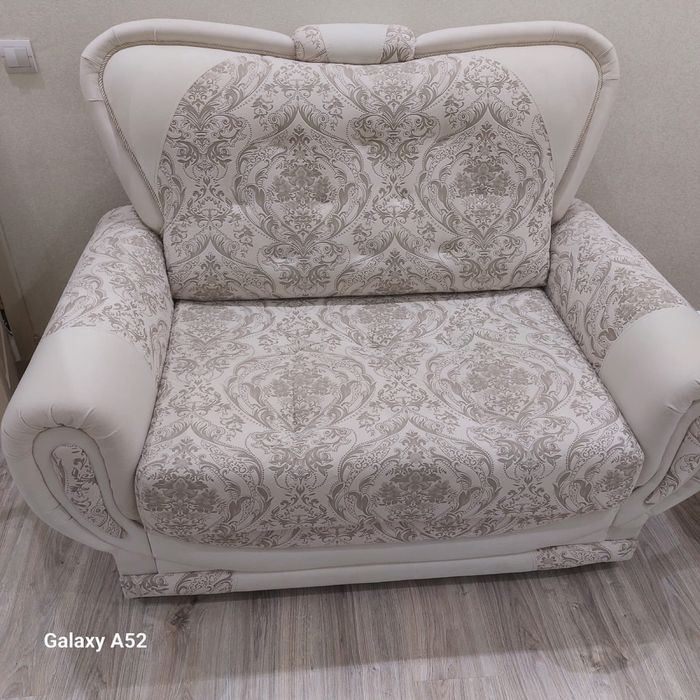 продам диван