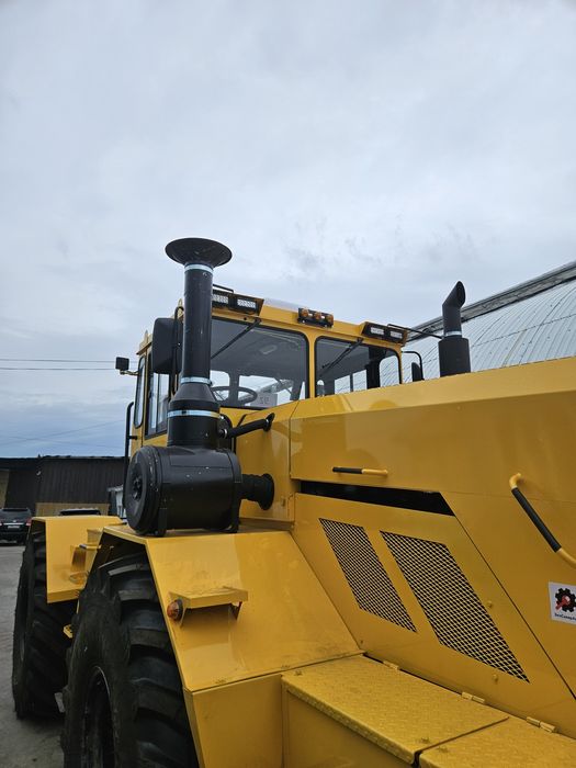 Продам кабину кировец к700