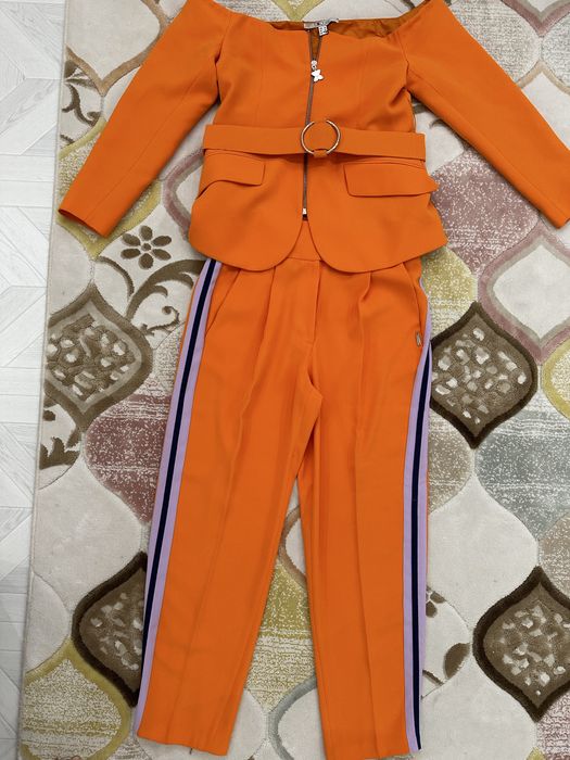 Продаю Турацкий костюм