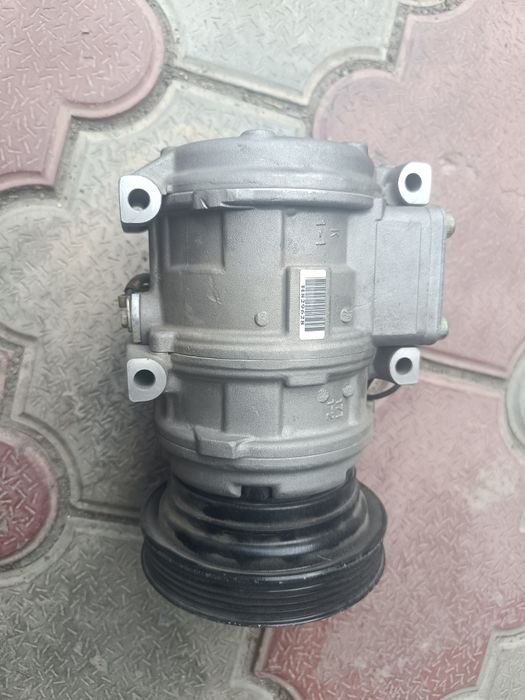 Компрессор кондиционера Toyota Camry 20