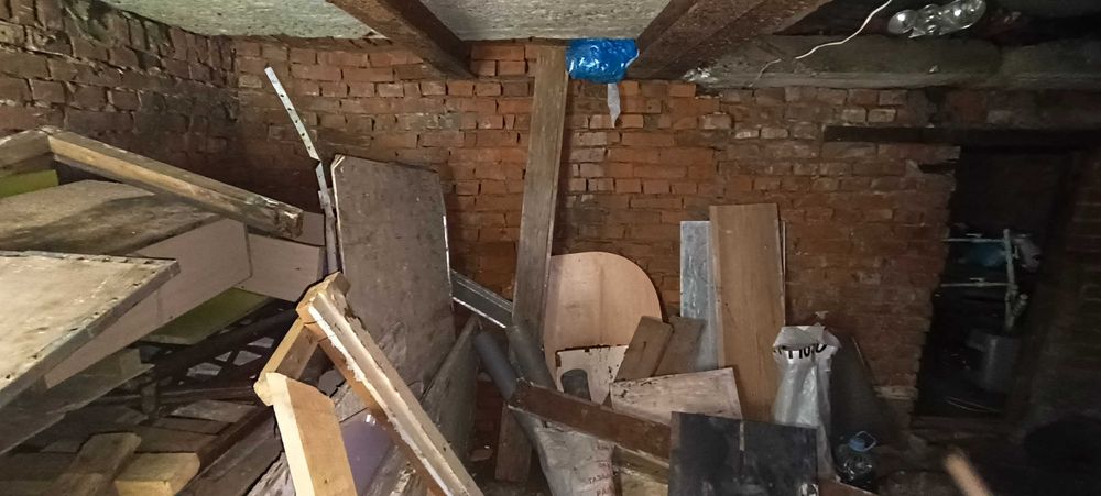 Продам просторный гараж в 9 ГО