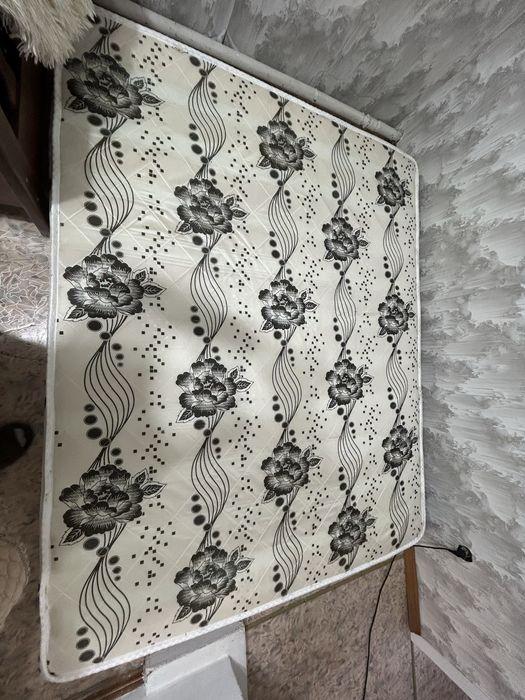 Продам матрас комфорт 160/200