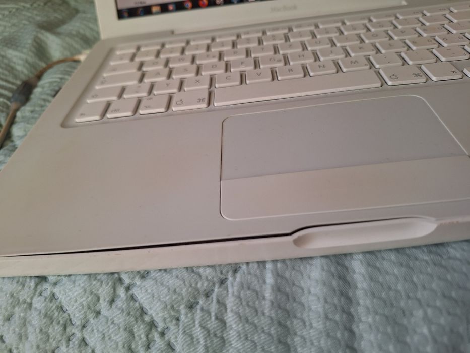 Appel A1181 macbook