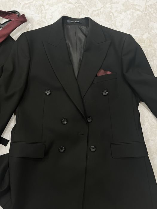 Продам костюм,48 го размера