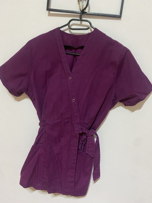 Costum medical.   Lotus
