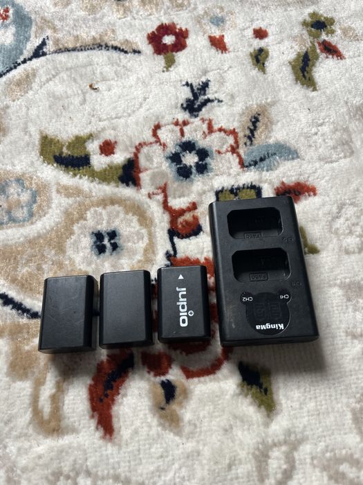 Продается Sony 6400