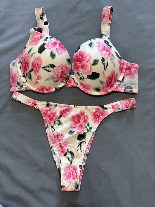 Комплекты нижнего белья