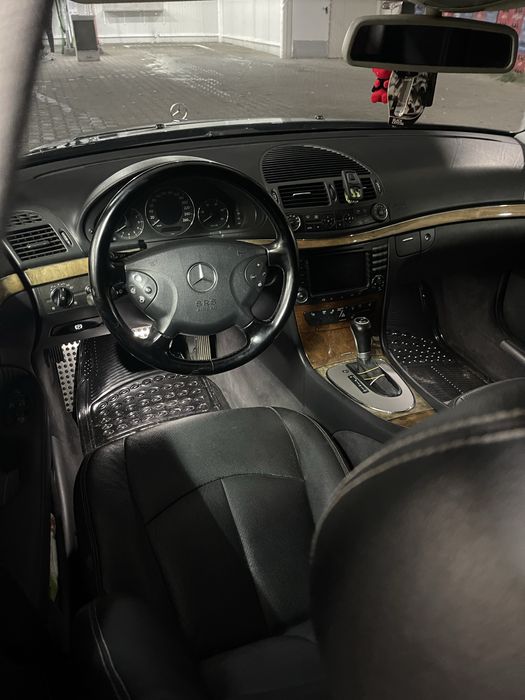 MERCEDES-BENZ E-Class 2005 — imagine 3
