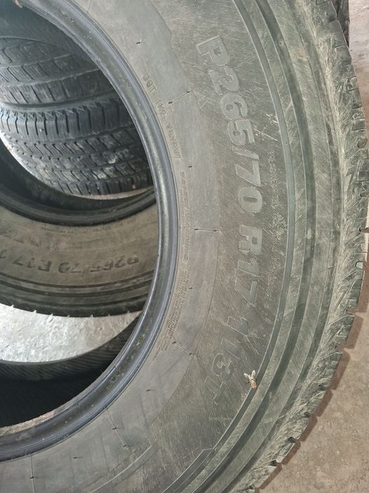 Продам зимние баллоны от джипа