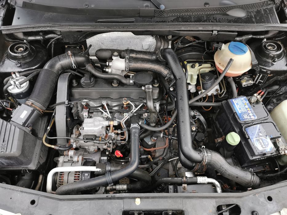 VW GOLF 3  1.9TDI 90 коня