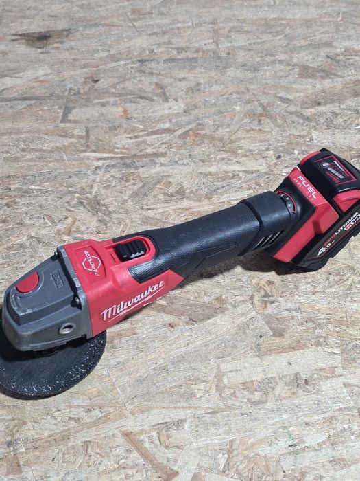 Flex cu variator Milwaukee M18 FSAGV125XB