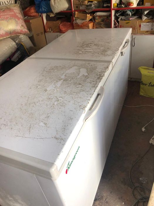 Продаю морозильник алма грин