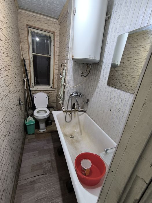 Аренда. 2 х ком квартиру Спутник 3. 2/2 в деревянном доме с обстановко