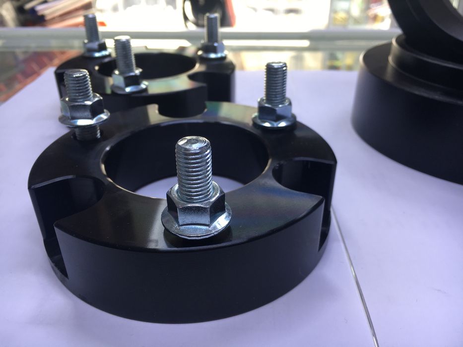 Проставки для поднятия авто