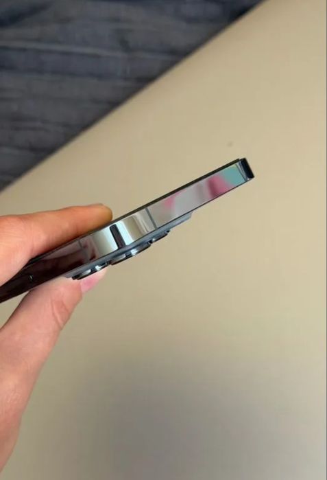 Продам iphone 13 pro