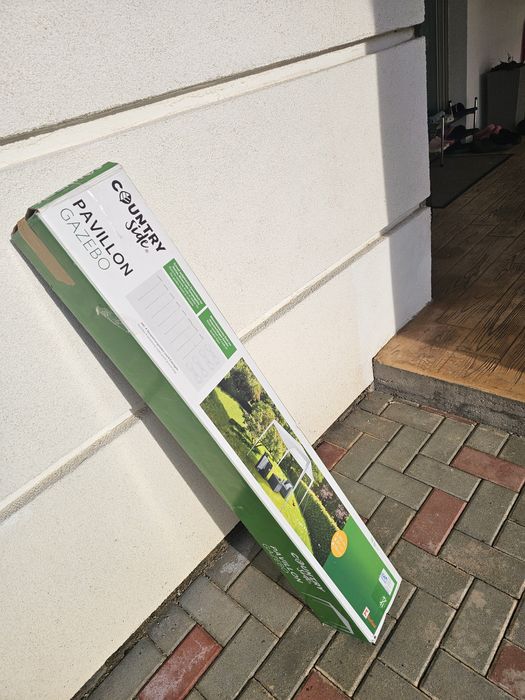 Cort / Pavilion / copertina / umbrela