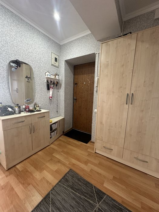 Продается трехкомнатная квартира