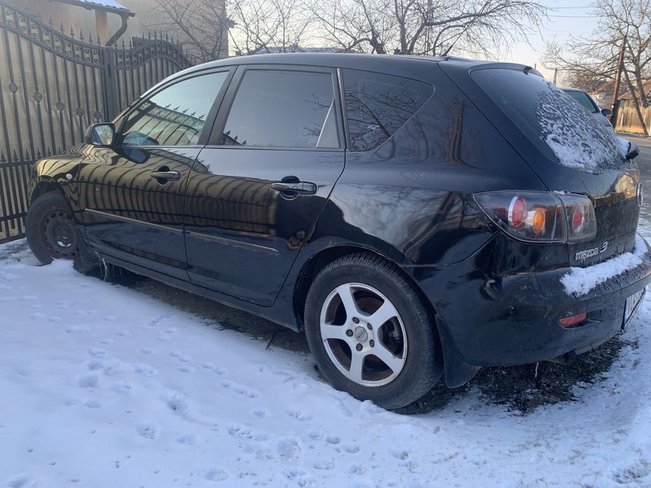 Mazda 3 an 2005 benzina