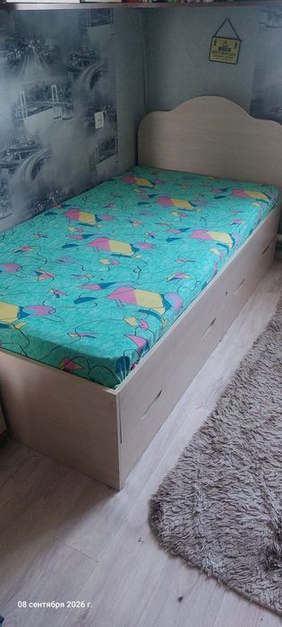 Продам две  кровати