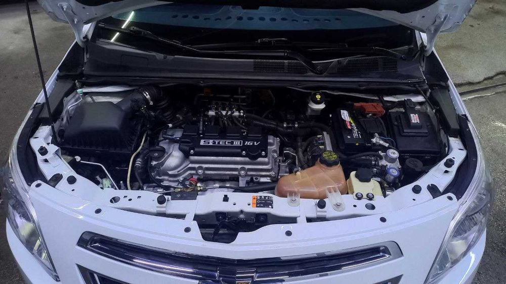 Продаю Cobalt 2022 года автомат